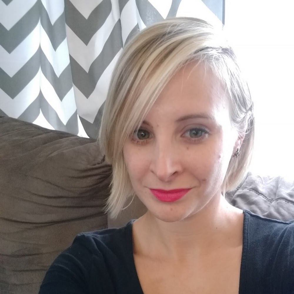 Meet your Posher, Salena